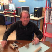 Fabrication de la couronne de Méru